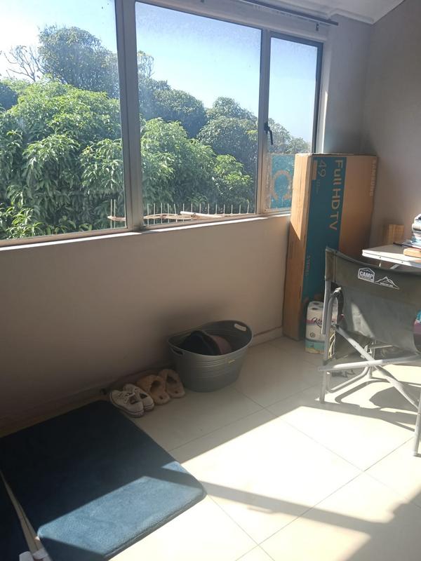 To Let 2 Bedroom Property for Rent in Montclair KwaZulu-Natal