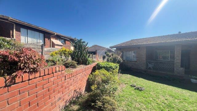 4 Bedroom Property for Sale in Kharwastan KwaZulu-Natal