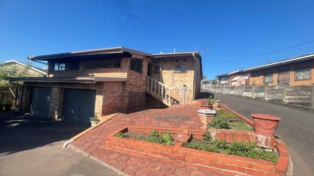 4 Bedroom Property for Sale in Kharwastan KwaZulu-Natal