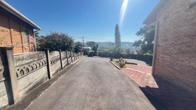 4 Bedroom Property for Sale in Kharwastan KwaZulu-Natal