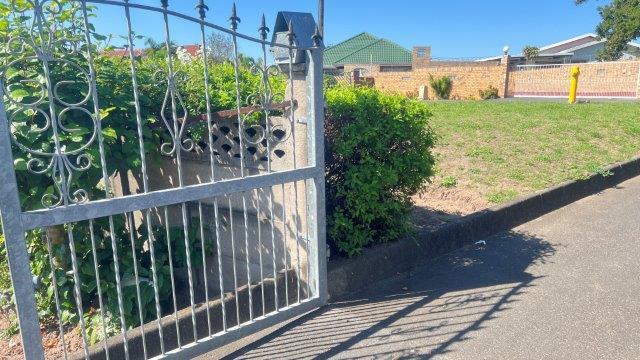 4 Bedroom Property for Sale in Kharwastan KwaZulu-Natal