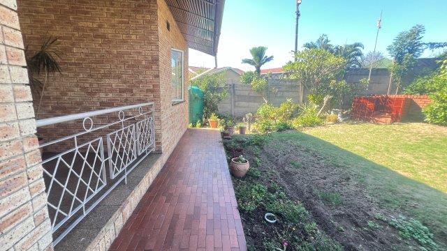 4 Bedroom Property for Sale in Kharwastan KwaZulu-Natal