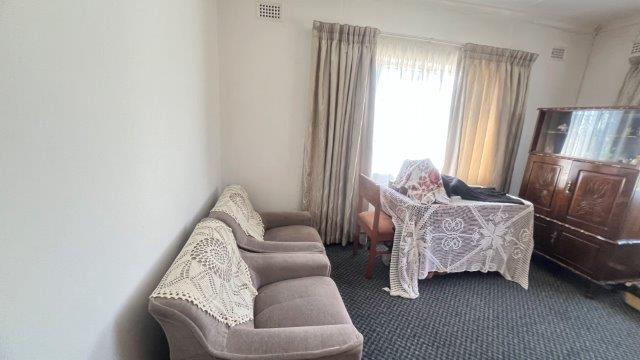 4 Bedroom Property for Sale in Kharwastan KwaZulu-Natal