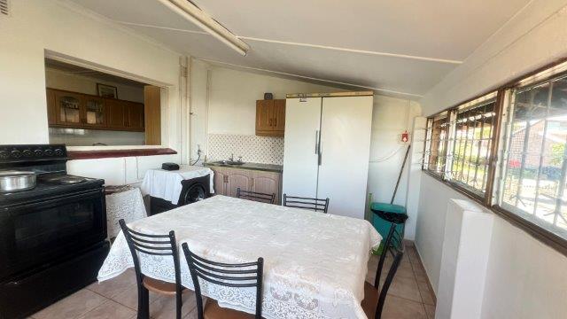 4 Bedroom Property for Sale in Kharwastan KwaZulu-Natal