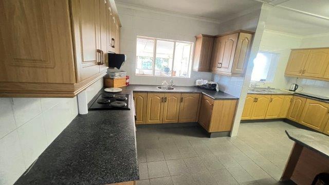 4 Bedroom Property for Sale in Kharwastan KwaZulu-Natal