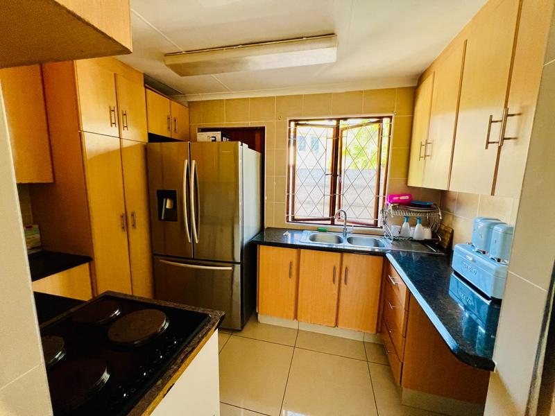 2 Bedroom Property for Sale in Bellair KwaZulu-Natal