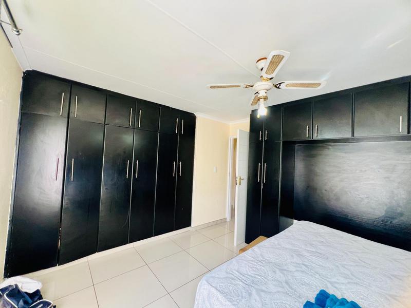 2 Bedroom Property for Sale in Bellair KwaZulu-Natal