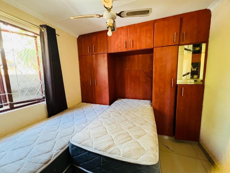 2 Bedroom Property for Sale in Bellair KwaZulu-Natal