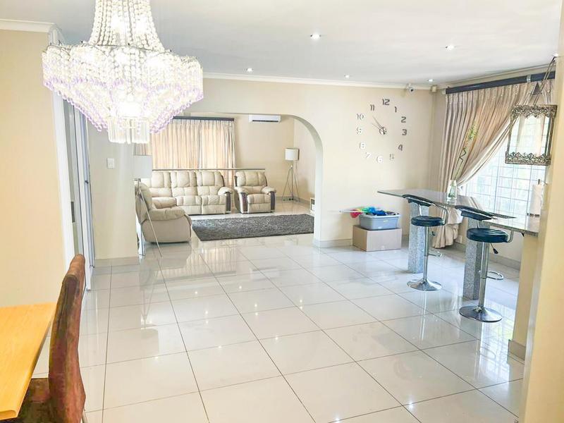 3 Bedroom Property for Sale in Sunningdale KwaZulu-Natal