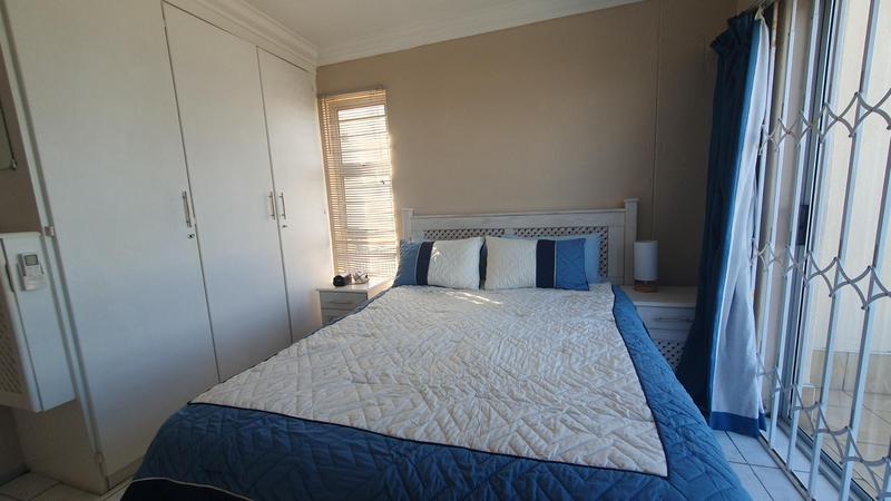 2 Bedroom Property for Sale in Margate KwaZulu-Natal