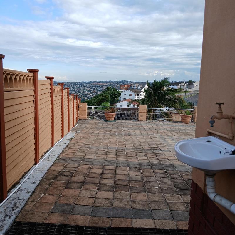 4 Bedroom Property for Sale in Silverglen KwaZulu-Natal