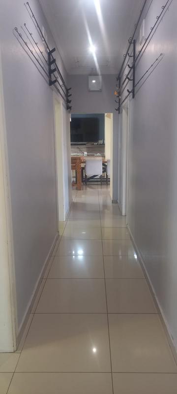 To Let 3 Bedroom Property for Rent in Umkomaas KwaZulu-Natal