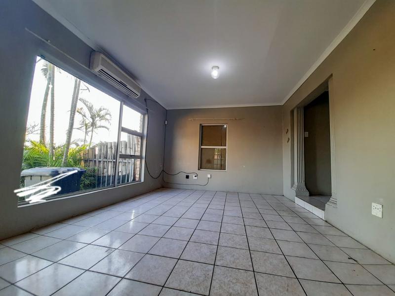 To Let 2 Bedroom Property for Rent in Birdswood KwaZulu-Natal
