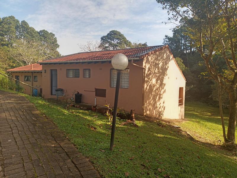 To Let 2 Bedroom Property for Rent in Glenmore Beach KwaZulu-Natal