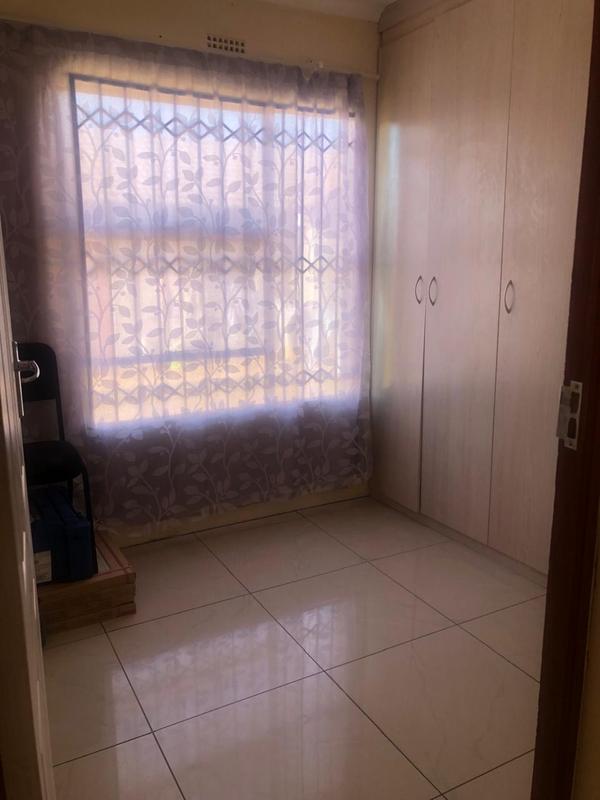 3 Bedroom Property for Sale in Mpophomeni KwaZulu-Natal