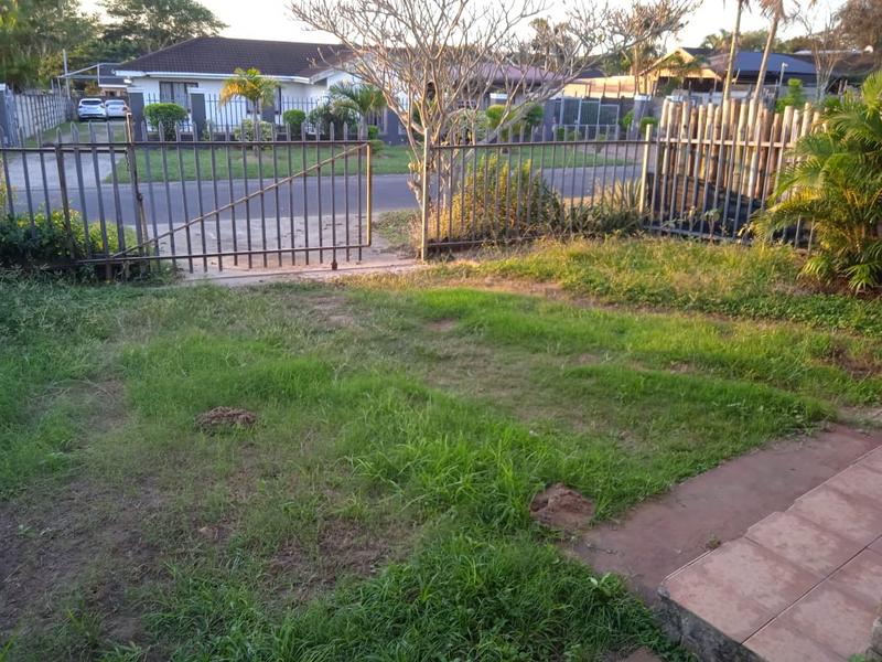 2 Bedroom Property for Sale in Birdswood KwaZulu-Natal