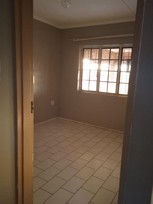 To Let 2 Bedroom Property for Rent in Birdswood KwaZulu-Natal