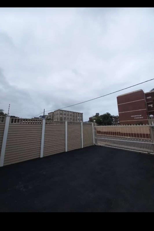 2 Bedroom Property for Sale in Morningside KwaZulu-Natal