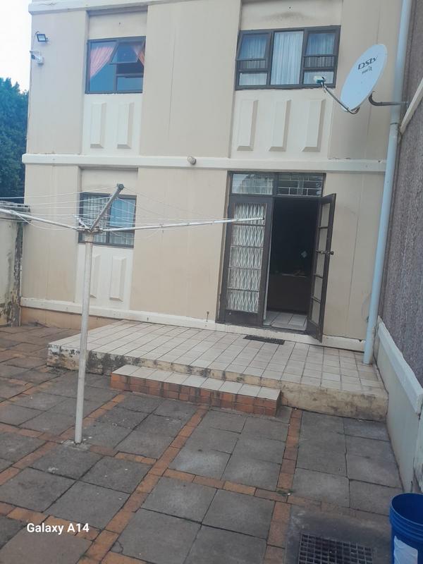 3 Bedroom Property for Sale in Montclair KwaZulu-Natal