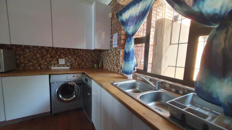 6 Bedroom Property for Sale in Woodgrange KwaZulu-Natal