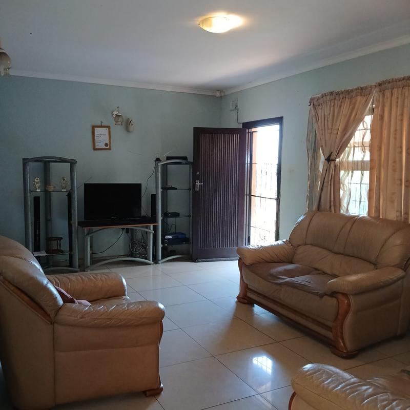 3 Bedroom Property for Sale in Montclair KwaZulu-Natal