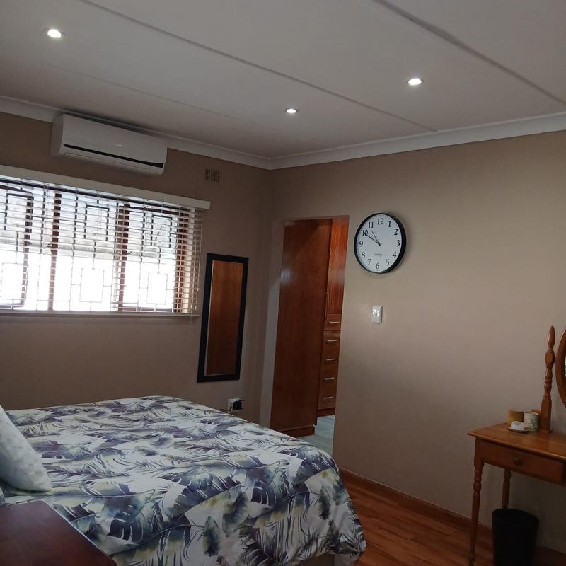 4 Bedroom Property for Sale in Yellowwood Park KwaZulu-Natal