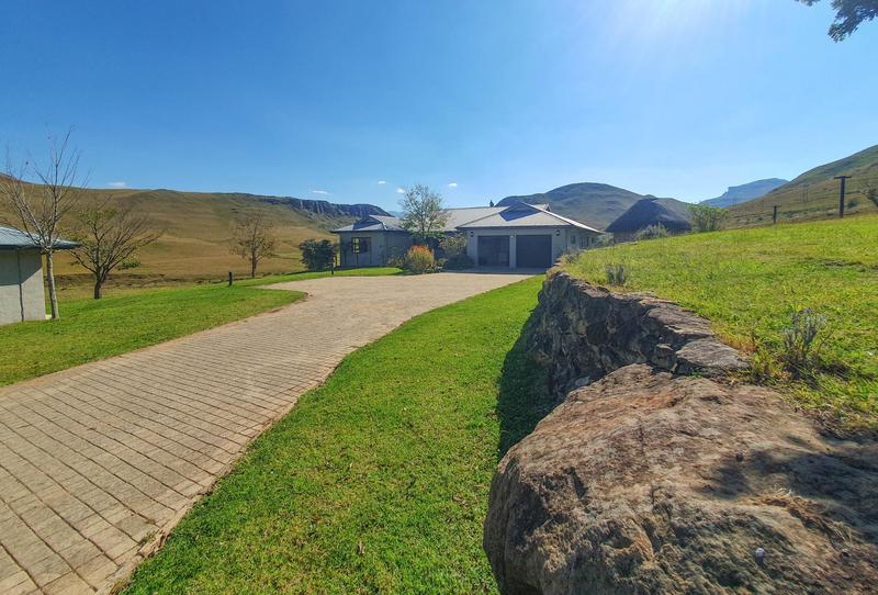 4 Bedroom Property for Sale in Underberg KwaZulu-Natal