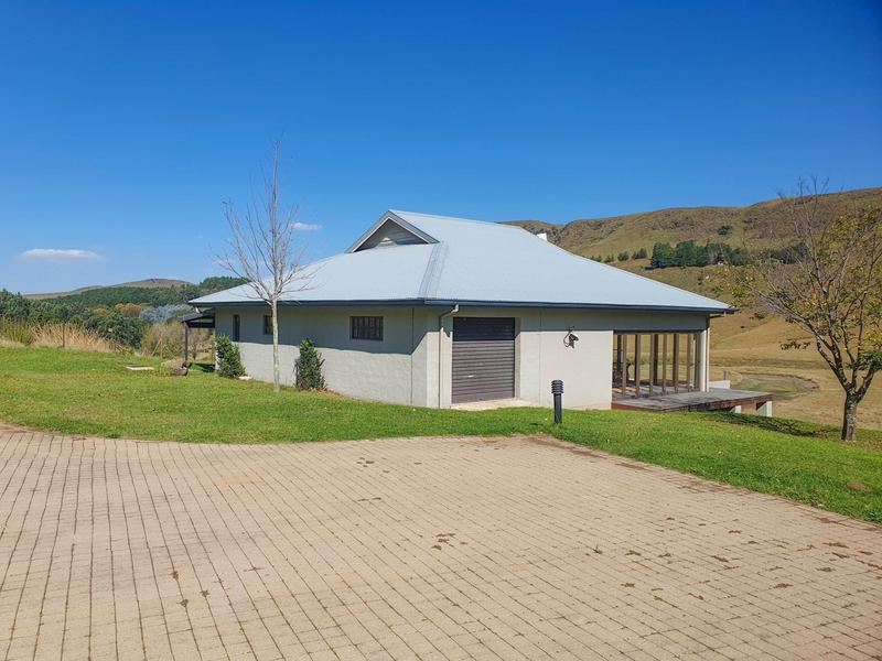 4 Bedroom Property for Sale in Underberg KwaZulu-Natal