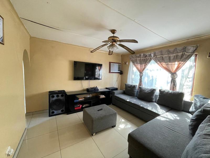 To Let 3 Bedroom Property for Rent in Ngwelezana KwaZulu-Natal