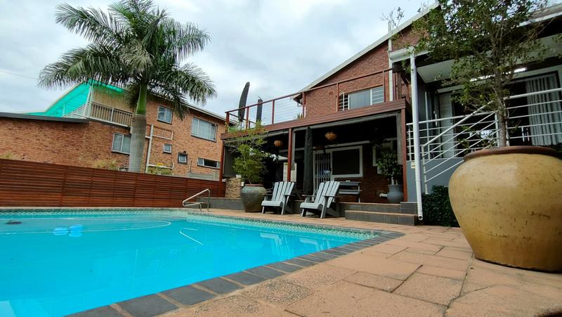 7 Bedroom Property for Sale in Ballito KwaZulu-Natal