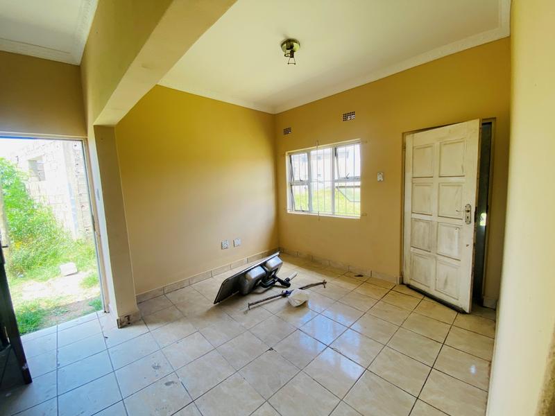 2 Bedroom Property for Sale in Adams Mission KwaZulu-Natal