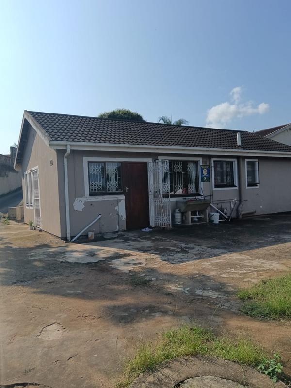 3 Bedroom Property for Sale in Newlands West KwaZulu-Natal