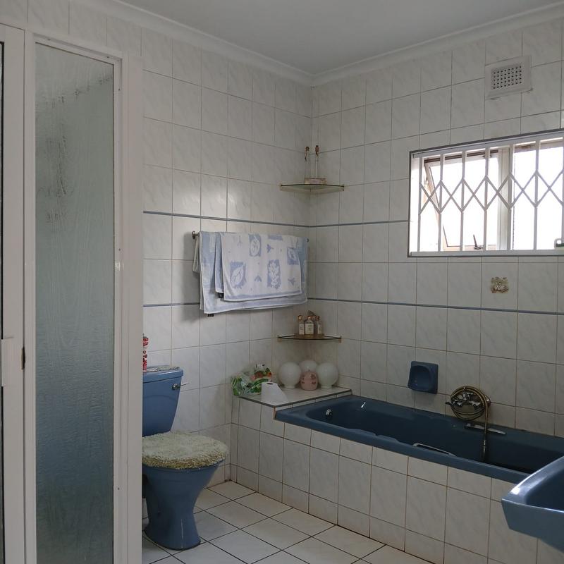 3 Bedroom Property for Sale in Woodhaven KwaZulu-Natal