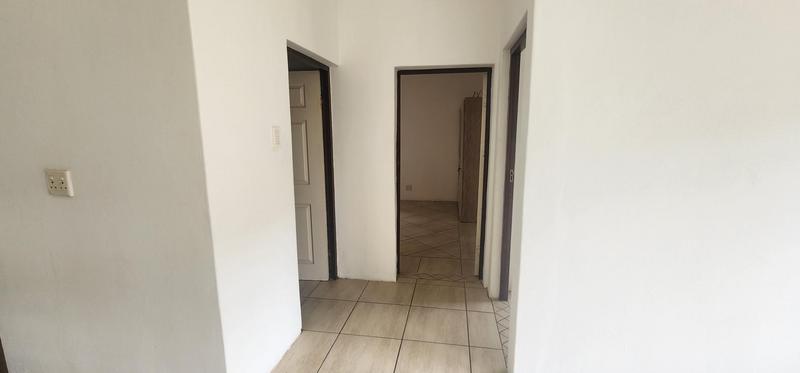 6 Bedroom Property for Sale in Umkomaas KwaZulu-Natal