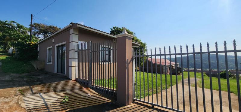 6 Bedroom Property for Sale in Umkomaas KwaZulu-Natal