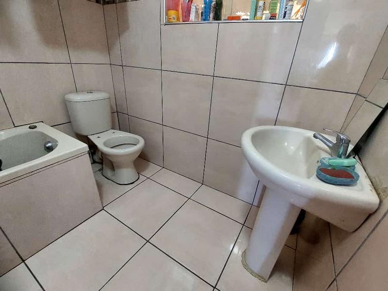 2 Bedroom Property for Sale in Victoria Embankment KwaZulu-Natal