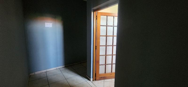 To Let 0 Bedroom Property for Rent in Umkomaas KwaZulu-Natal