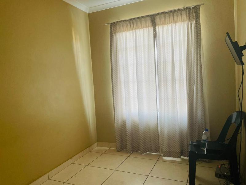 3 Bedroom Property for Sale in Montclair KwaZulu-Natal