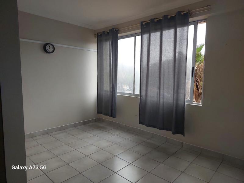 1 Bedroom Property for Sale in North Beach KwaZulu-Natal