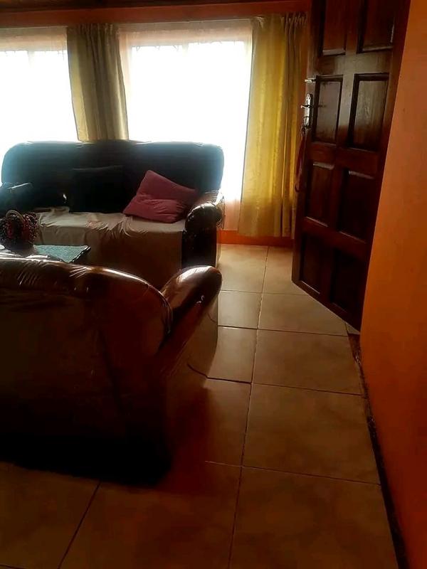 2 Bedroom Property for Sale in Kwamakhutha KwaZulu-Natal