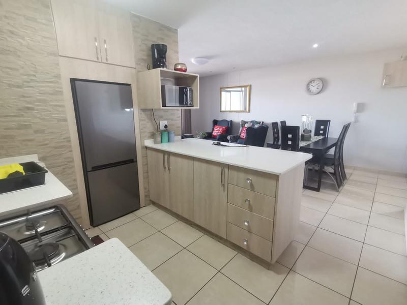 3 Bedroom Property for Sale in Margate KwaZulu-Natal