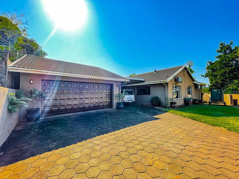 4 Bedroom Property for Sale in Richem KwaZulu-Natal