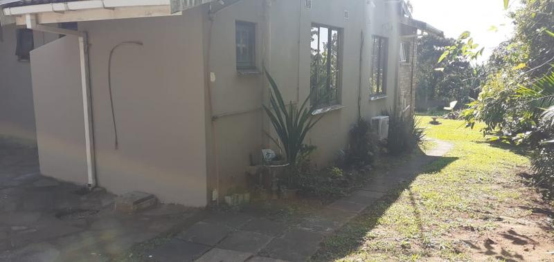 6 Bedroom Property for Sale in Kloof KwaZulu-Natal