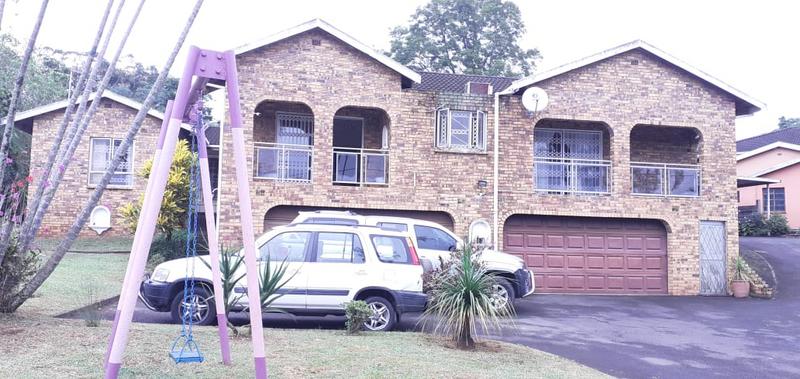 6 Bedroom Property for Sale in Kloof KwaZulu-Natal