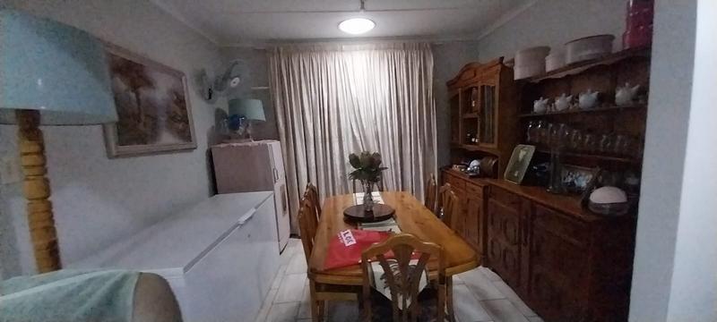 4 Bedroom Property for Sale in Richem KwaZulu-Natal