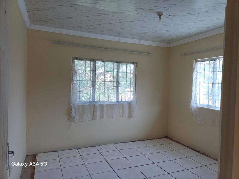 To Let 3 Bedroom Property for Rent in Kwadabeka J KwaZulu-Natal