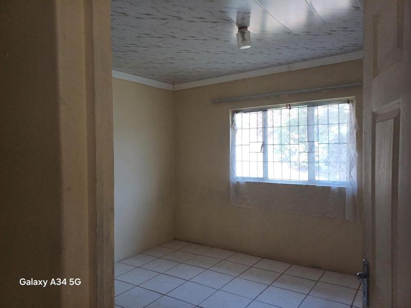 To Let 3 Bedroom Property for Rent in Kwadabeka J KwaZulu-Natal