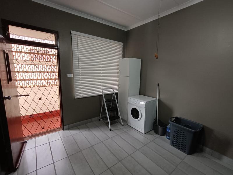 2 Bedroom Property for Sale in Scottburgh KwaZulu-Natal