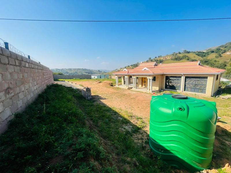 2 Bedroom Property for Sale in Kwandengezi KwaZulu-Natal