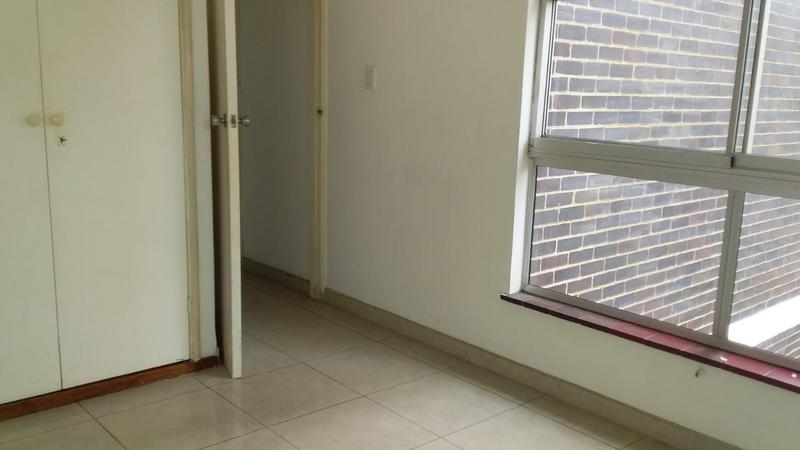 To Let 2 Bedroom Property for Rent in North Beach KwaZulu-Natal